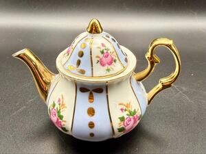 Miniature Porcelain Decorative Teapot – Blue & White with Pink Roses & Gold Gilt